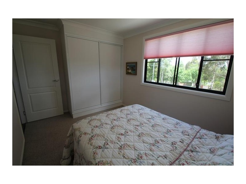 42 Petre Street, Tenterfield NSW 2372