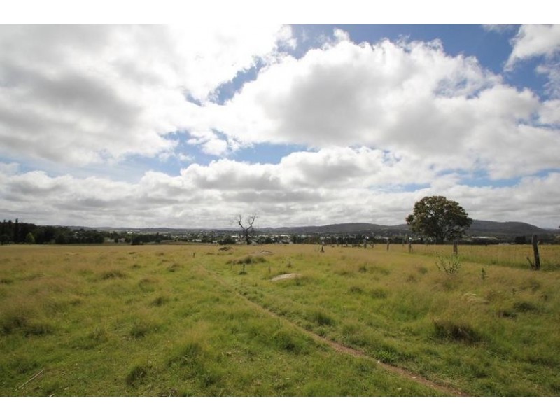 Lot 80,  Molesworth Street, Tenterfield NSW 2372