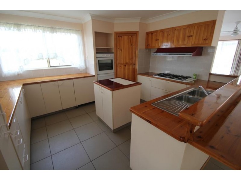 296 New England Highway, Tenterfield NSW 2372