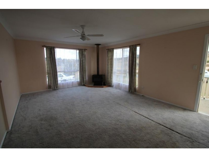 296 New England Highway, Tenterfield NSW 2372
