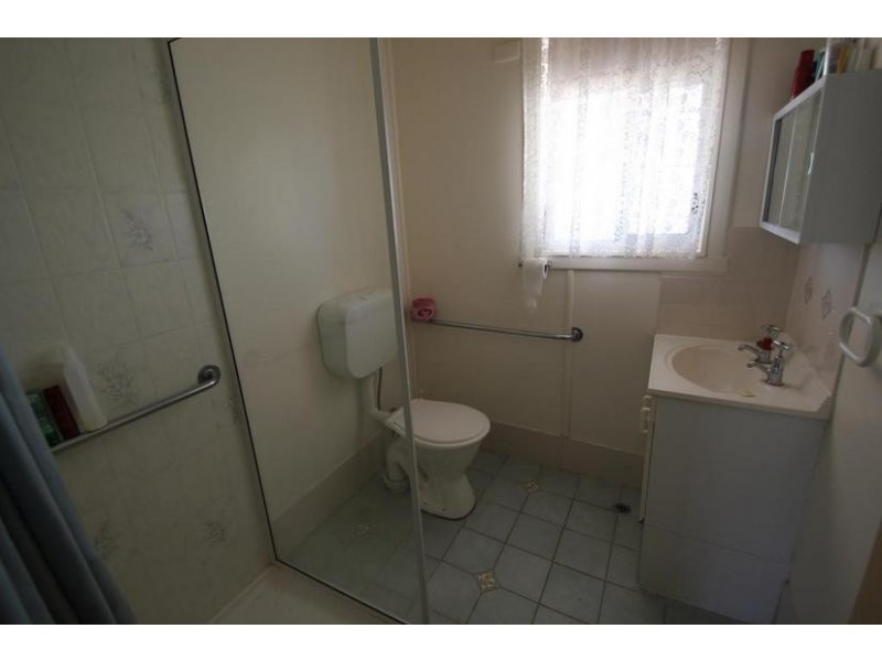 108 Douglas Street, Tenterfield NSW 2372