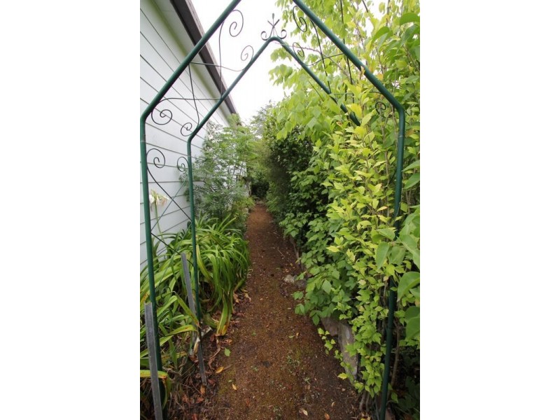 124 Rouse Street, Tenterfield NSW 2372