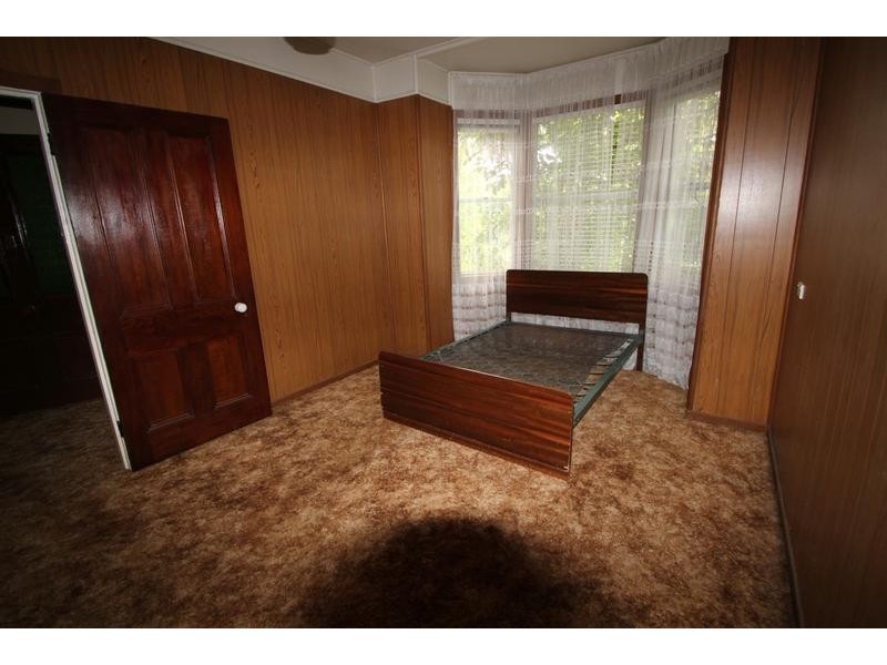 124 Rouse Street, Tenterfield NSW 2372