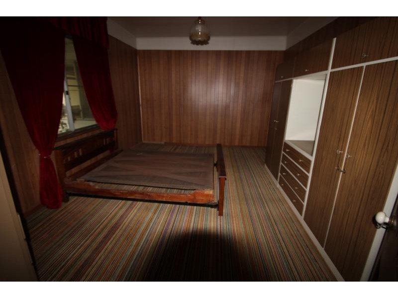 124 Rouse Street, Tenterfield NSW 2372