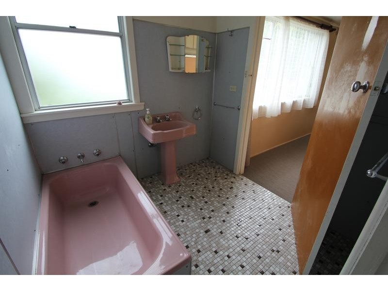 124 Rouse Street, Tenterfield NSW 2372