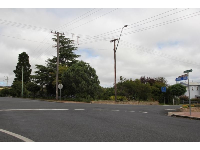 124 Rouse Street, Tenterfield NSW 2372