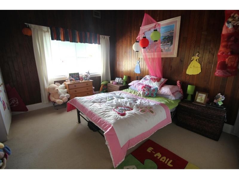 62 Molesworth Street, Tenterfield NSW 2372