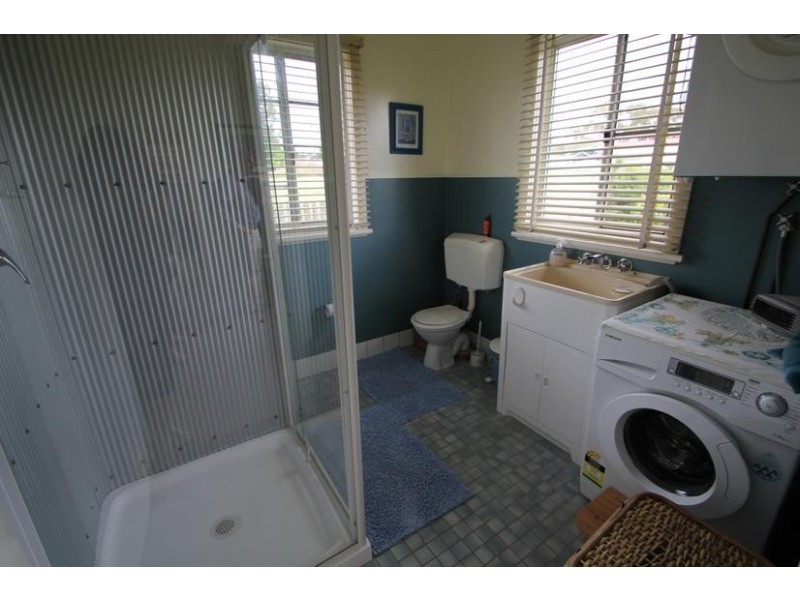 3 Clive Street, Tenterfield NSW 2372