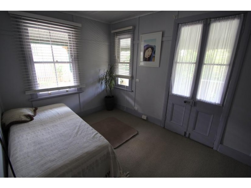 387 Rouse Street, Tenterfield NSW 2372