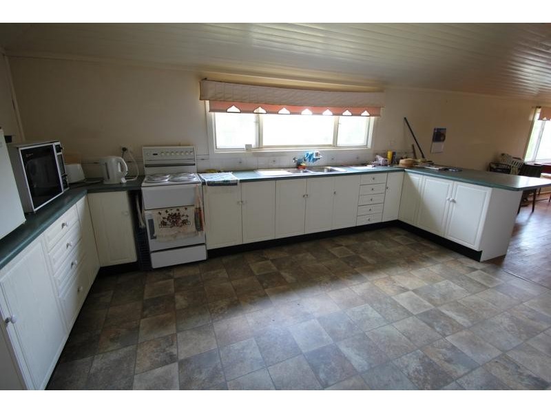 154 Pelham Street, Tenterfield NSW 2372