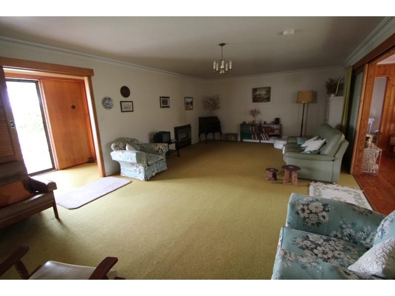 100 Martin Street, Tenterfield NSW 2372
