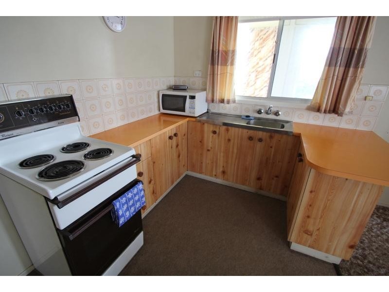72 Molesworth Street, Tenterfield NSW 2372