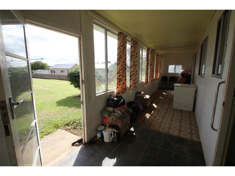 72 Molesworth Street, Tenterfield NSW 2372