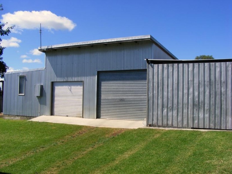 60 Bulwer Street, Tenterfield NSW 2372