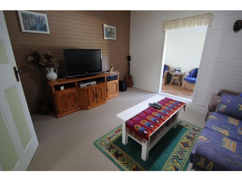 83 Martin Street, Tenterfield NSW 2372