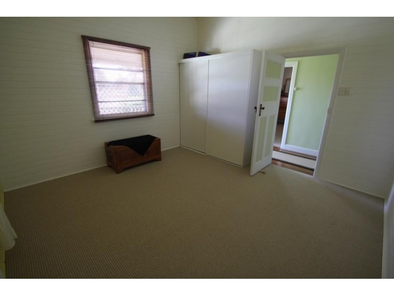 83 Martin Street, Tenterfield NSW 2372