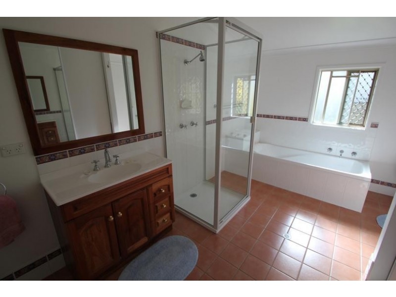 83 Martin Street, Tenterfield NSW 2372