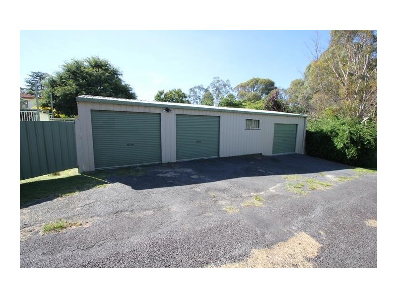 83 Martin Street, Tenterfield NSW 2372