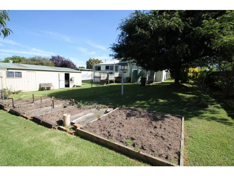 83 Martin Street, Tenterfield NSW 2372