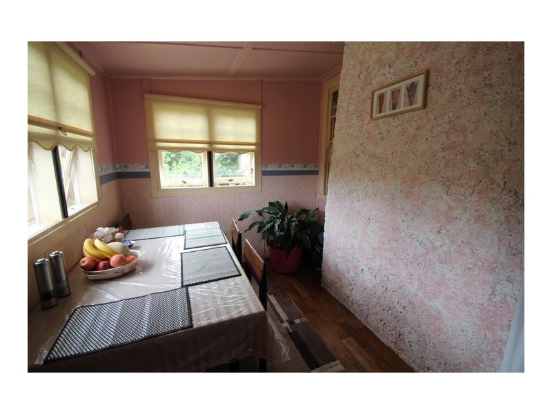 54 Logan Street, Tenterfield NSW 2372