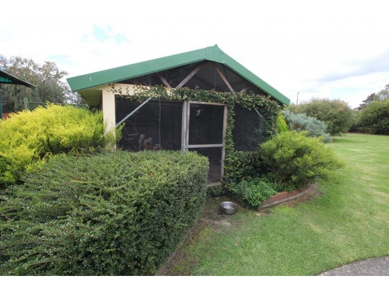 54 Logan Street, Tenterfield NSW 2372