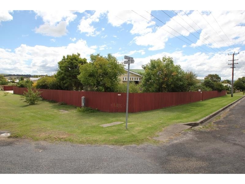 54 Logan Street, Tenterfield NSW 2372