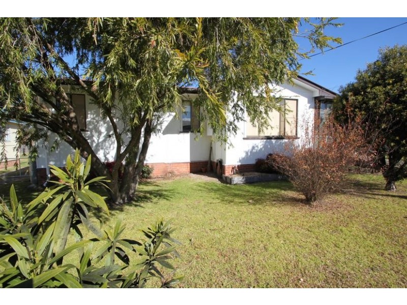 49 High Street, Tenterfield NSW 2372