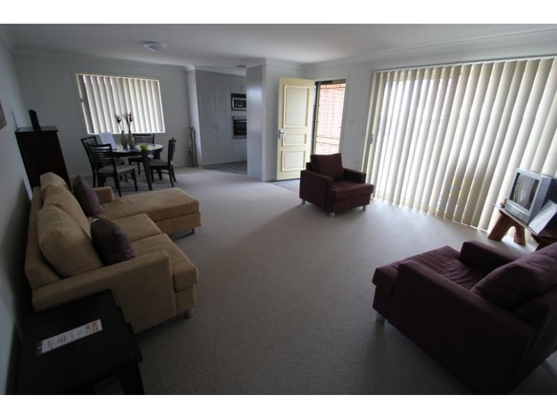 6/65-67 Scott Street, Tenterfield NSW 2372