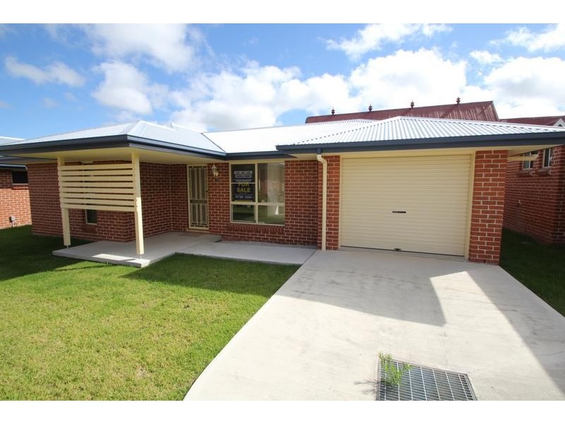 11/65-67 Scott Street, Tenterfield NSW 2372