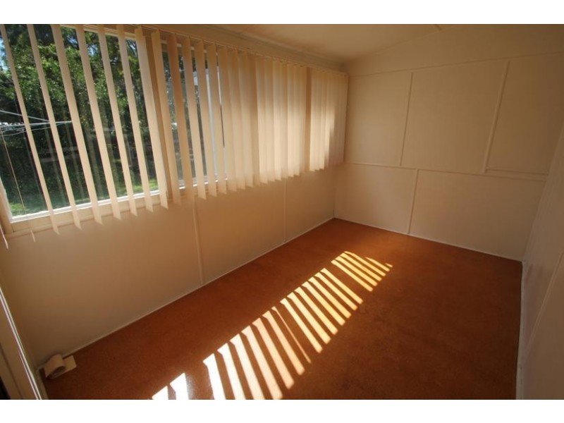 36 Margaret Street, Tenterfield NSW 2372