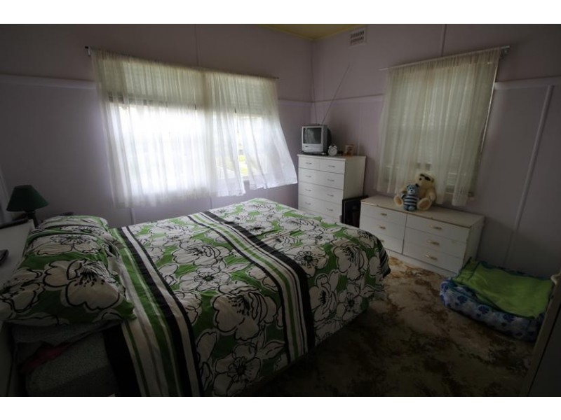 48 Logan Street, Tenterfield NSW 2372