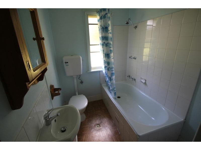 197 Logan Street, Tenterfield NSW 2372