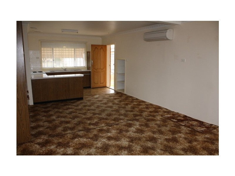60 George Street, Tenterfield NSW 2372