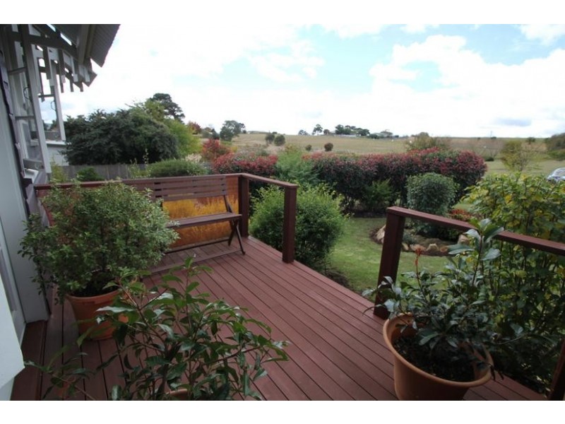 228 Bulwer Street, Tenterfield NSW 2372