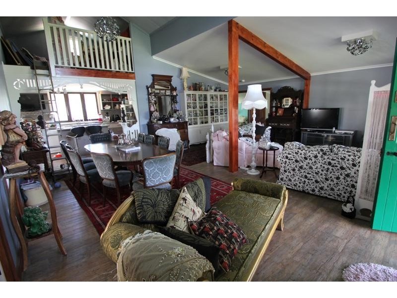 44 Petre Street, Tenterfield NSW 2372
