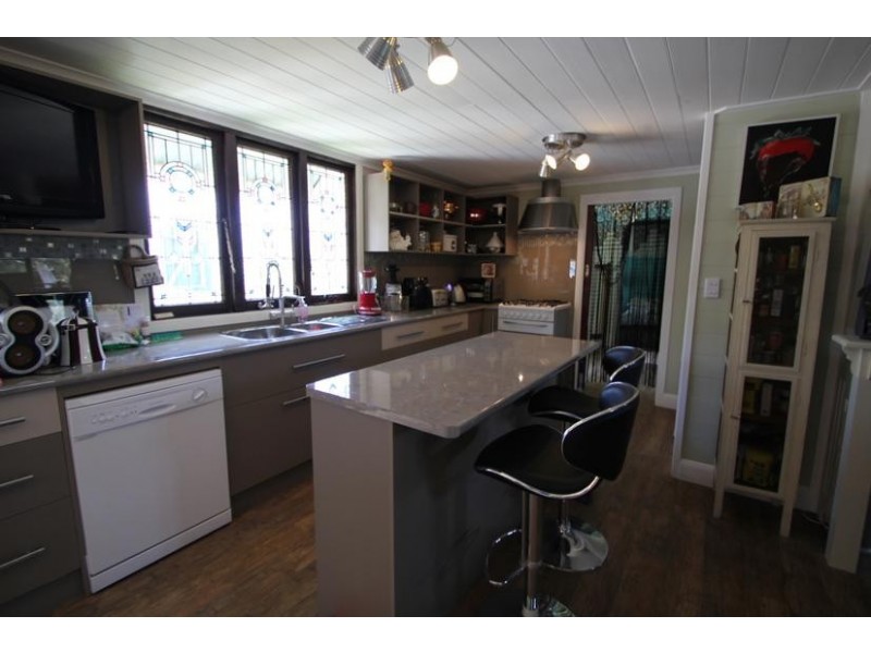 44 Petre Street, Tenterfield NSW 2372
