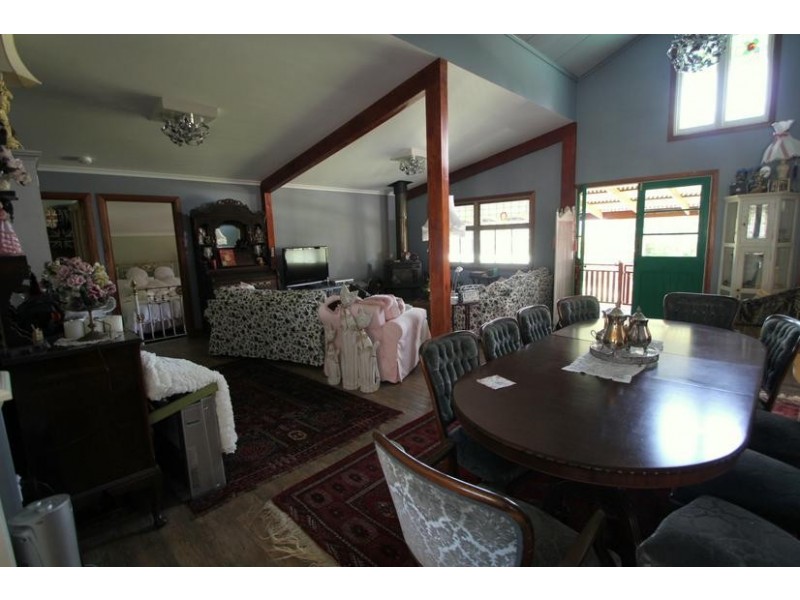44 Petre Street, Tenterfield NSW 2372