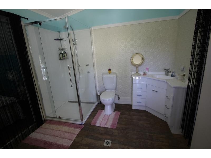 44 Petre Street, Tenterfield NSW 2372