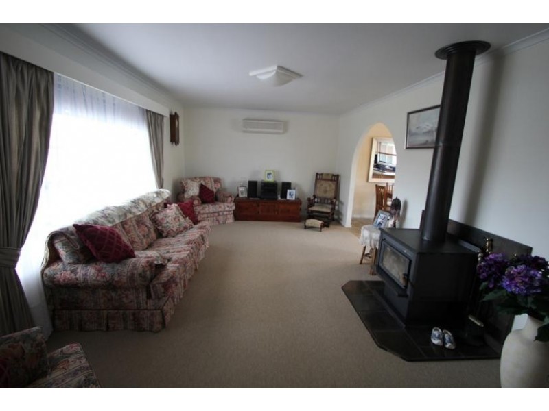 94 Bulwer Street, Tenterfield NSW 2372