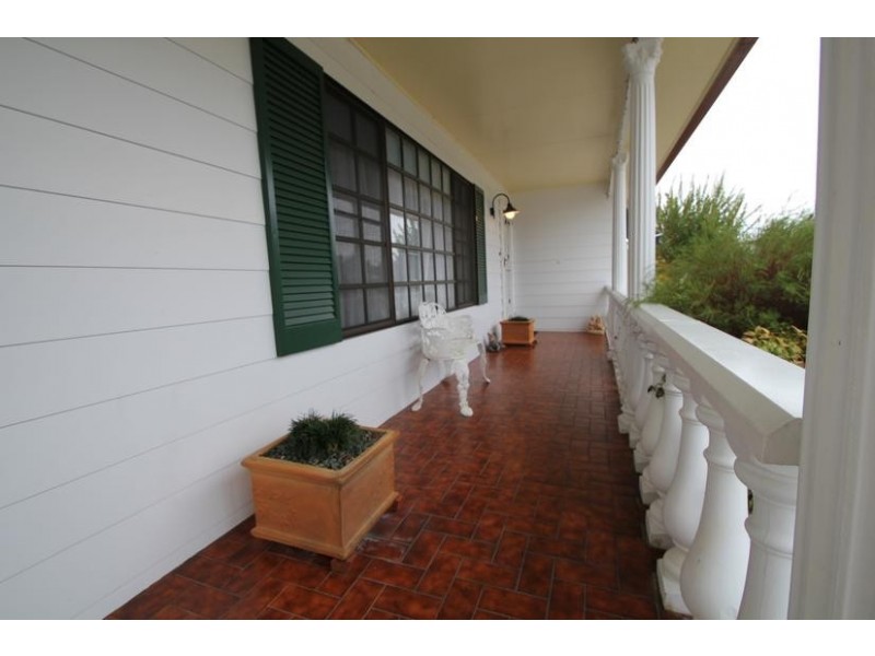 94 Bulwer Street, Tenterfield NSW 2372