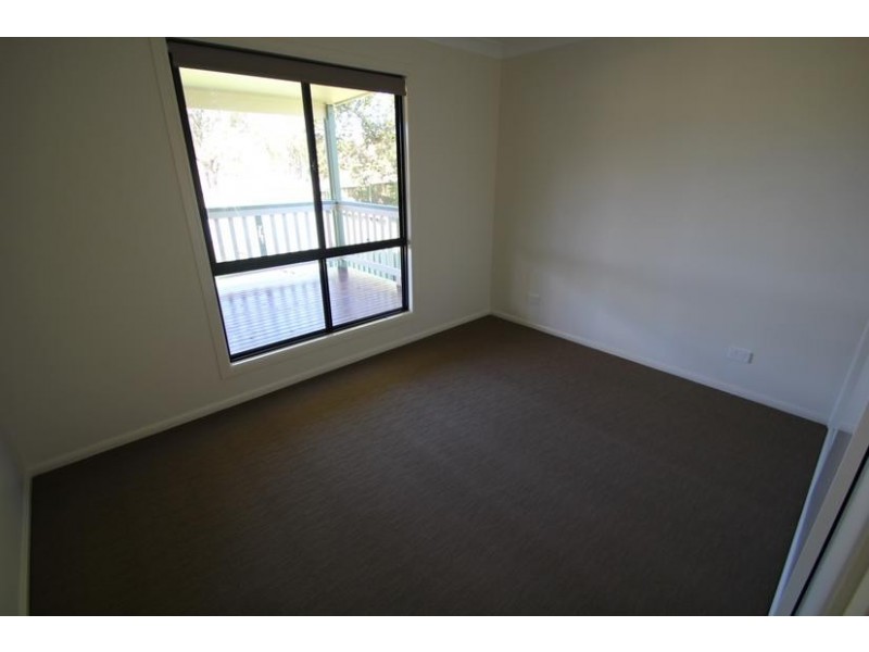 4 Laird Street, Tenterfield NSW 2372