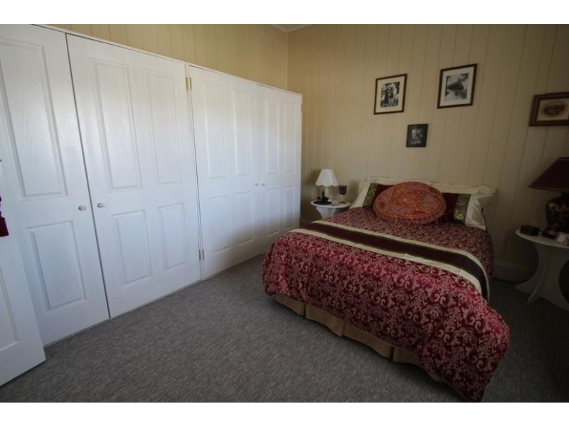 36 Manners Street, Tenterfield NSW 2372