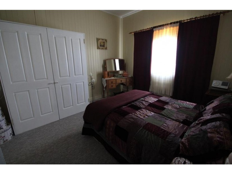 36 Manners Street, Tenterfield NSW 2372