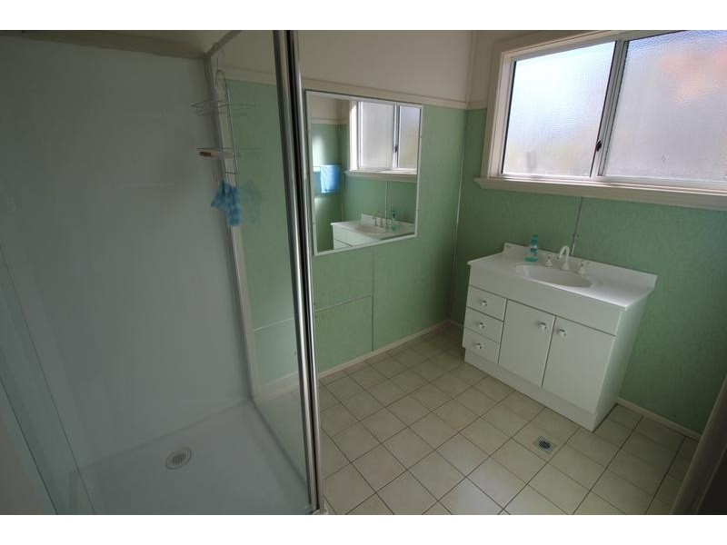 11 Duncan Street, Tenterfield NSW 2372