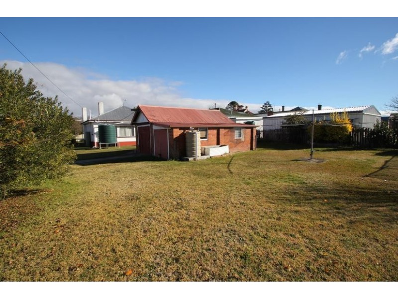 107 Rouse Street, Tenterfield NSW 2372