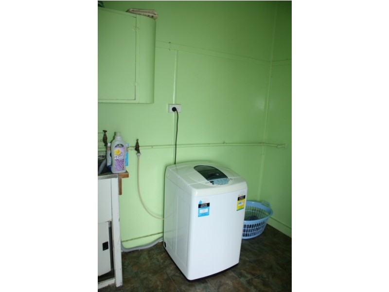 43 Molesworth Street, Tenterfield NSW 2372