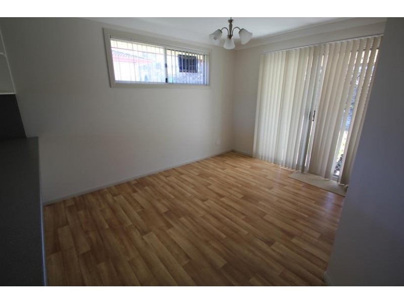 30 Miles Street, Tenterfield NSW 2372