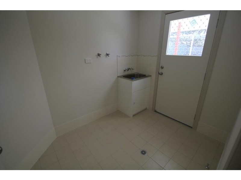 30 Miles Street, Tenterfield NSW 2372