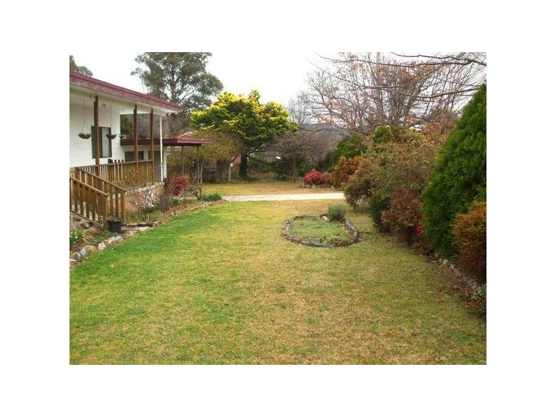 41 Derby Street, Tenterfield NSW 2372
