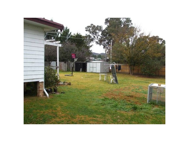 41 Derby Street, Tenterfield NSW 2372